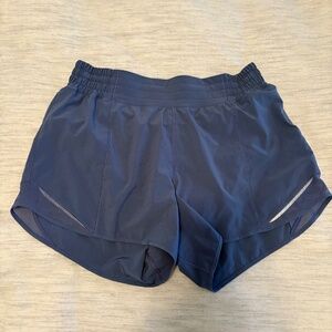 LULULEMON, Hotty Hot Short 4" inseam, blue/grey size 10